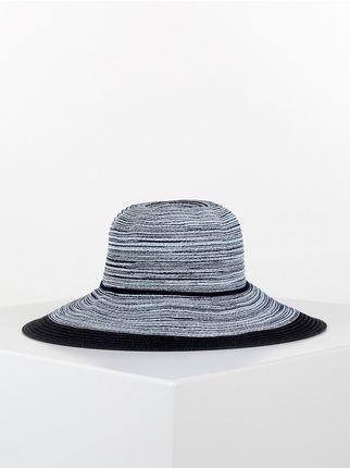 Sombrero con cinta y borlas
