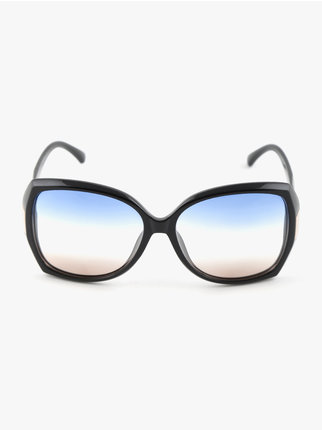 Sonnenbrille mit getönten Gläsern