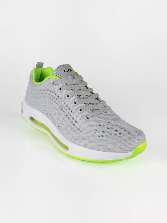 Sports shoes with air unit