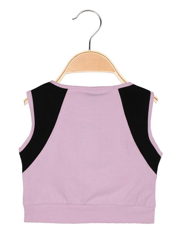 Sporty cropped top