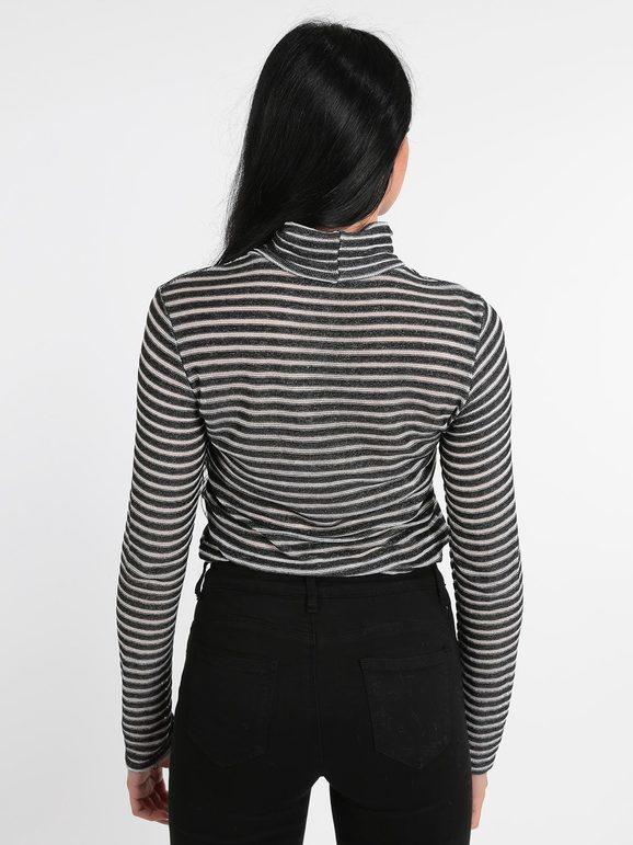 Striped turtleneck t-shirt