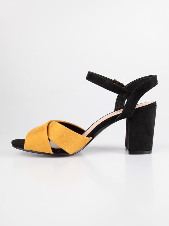 Suede sandals with block heel yellow / black
