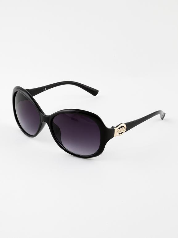 Sunglasses with gradient lenses