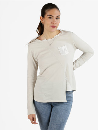 T-shirt donna a maniche lunghe con taschino