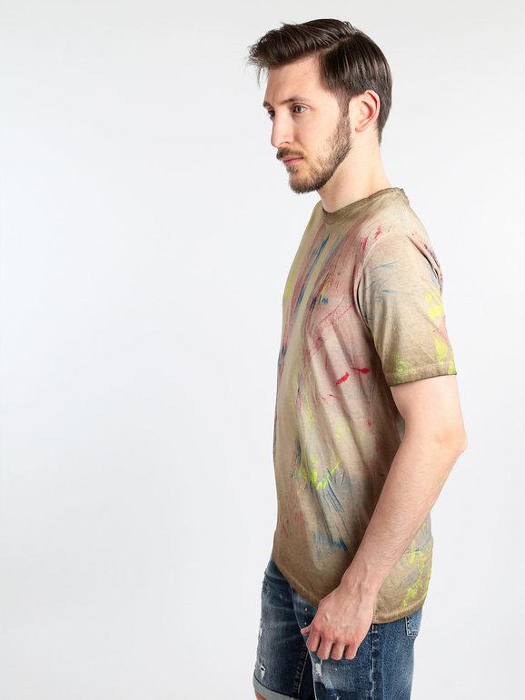 T-shirt uomo manica corta con macchie di vernice