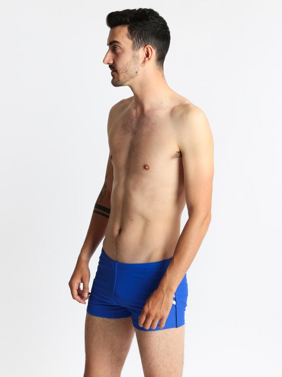Tight-fitting swim trunks