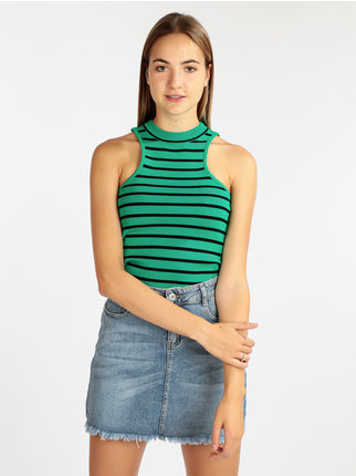 Top cropped in maglia