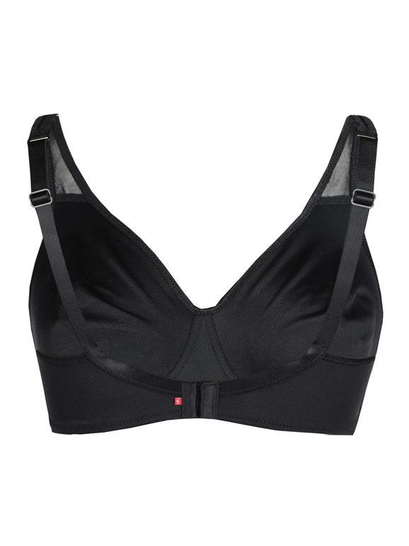 Unlined bra without underwire cup C.
