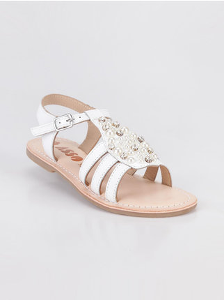 White sandals with pearls and rhinestones