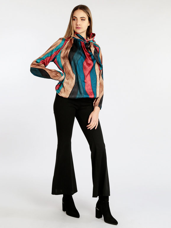 Woman blouse with bow
