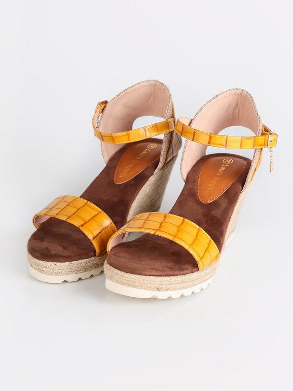 Woman sandals with rope wedge