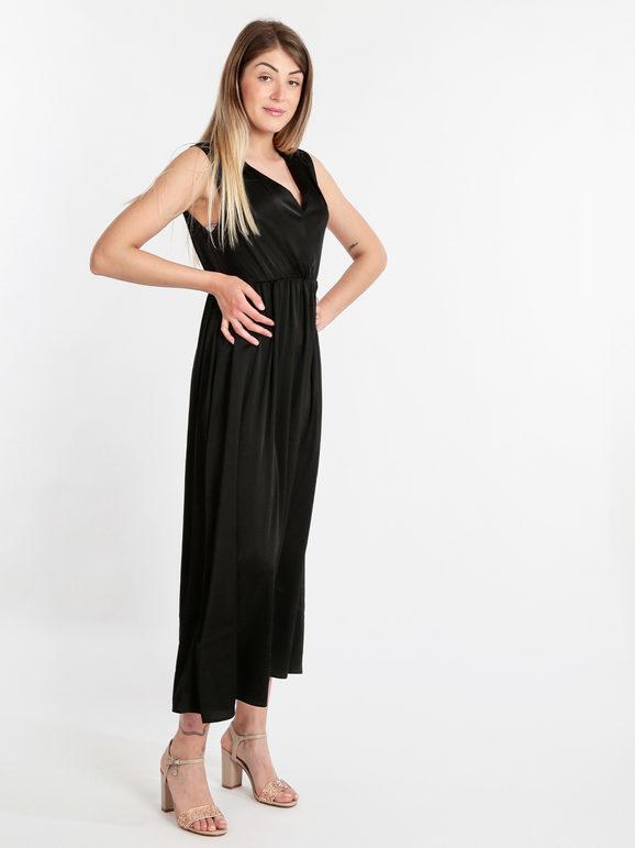 Woman sleeveless dress with satin effect
