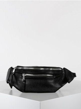 Woman's pouch in faux leather