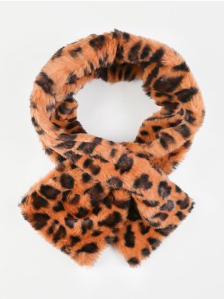 Woman's spotted faux fur scarf