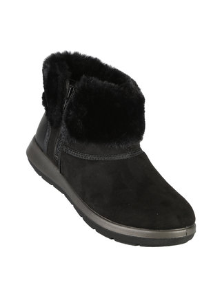 Women's ankle boots with fur