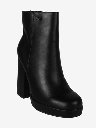 Women's ankle boots with heels and plateau