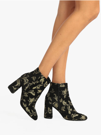 Women's ankle boots with prints
