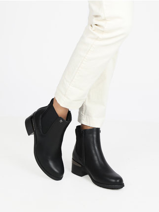 Women's ankle boots with wide heel