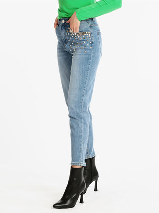 Women's baggy jeans with studs