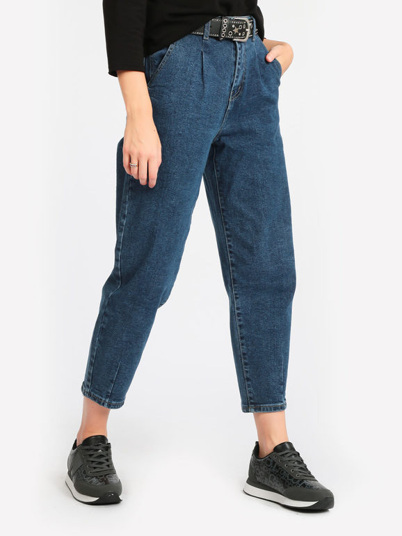 Women's baggy jeans