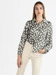 Women's blouse with long balloon sleeves