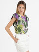 Women's blouse with print and ruffled sleeves