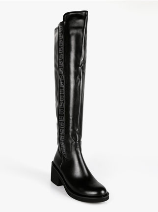 Women's boots with heel