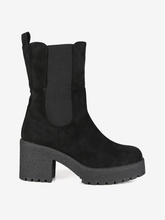 Women's chelsea heeled ankle boots