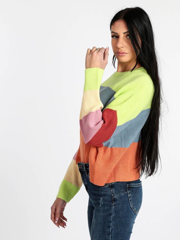 Women's color block cropped pullover