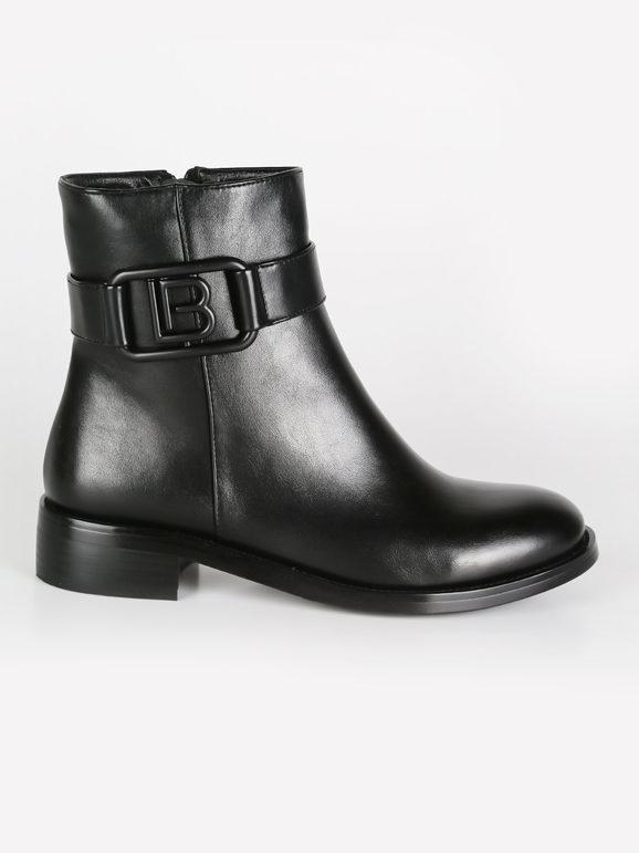 Women's faux leather ankle boots