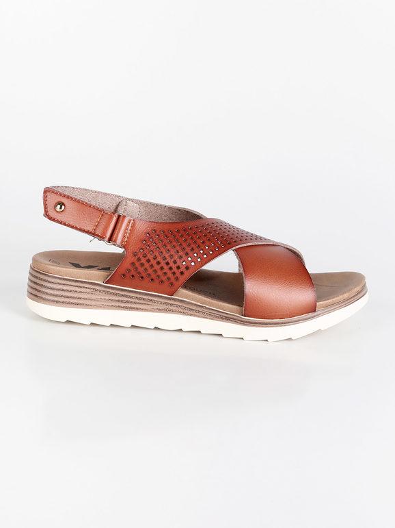 Women's faux leather sandals with crossed bands