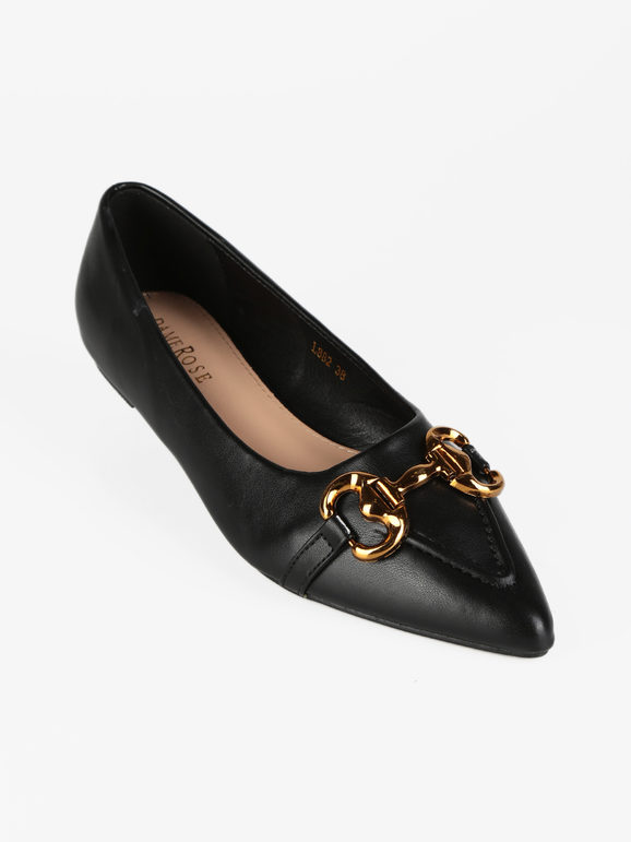 Women's flats with buckle