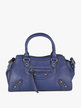 Women's handbag model trunk
