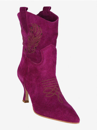Women's heeled suede ankle boots