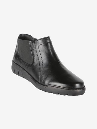 Women's leather ankle boots with zip