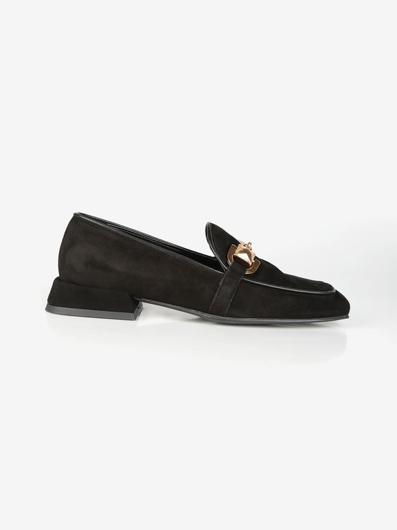 Women's leather loafers with buckle