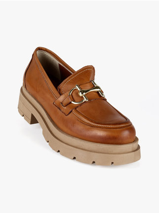 Women's leather moccasins with platform