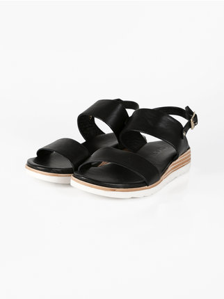 Women's leather sandals