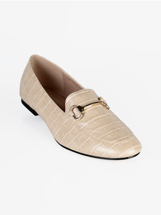Women's loafers with crocodile print
