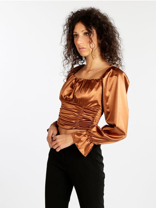 Women's long-sleeved top with square neck
