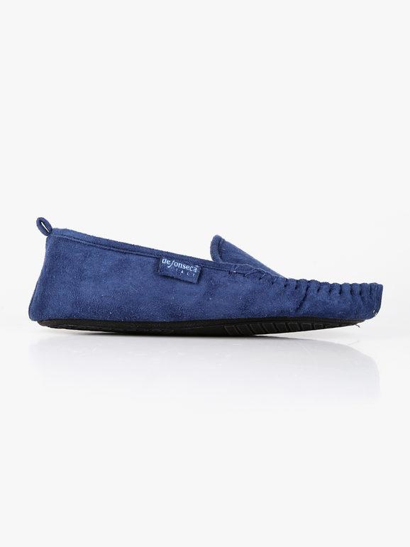 Women's moccasin slippers