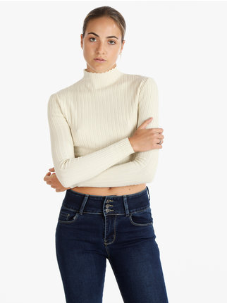Women's one-color cropped pullover