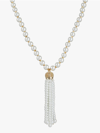 Women's pearl necklace with pendant