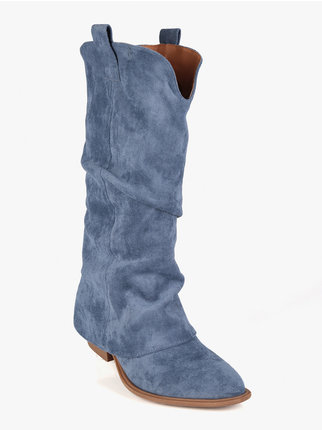 Women's pointy toe cuffed boots
