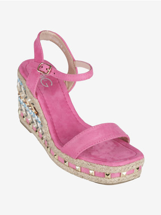 Women's sandals with studs and wedge