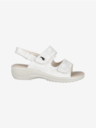 Women's sandals with velcro straps