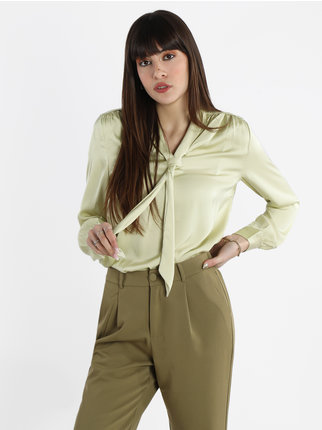 Women's satin effect blouse with bow tie