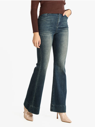 Women's slim fit flared jeans