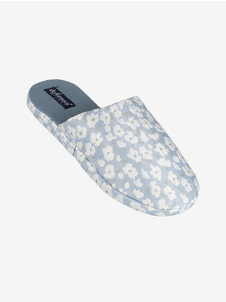 Women's slippers in floral fabric