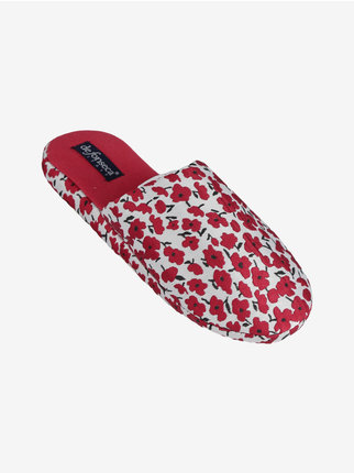 Women's slippers in floral fabric